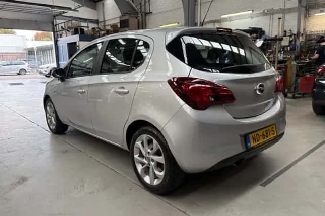 Opel Corsa (2017) thumbnail 5