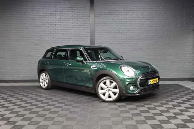 MINI Clubman (2017) thumbnail 3