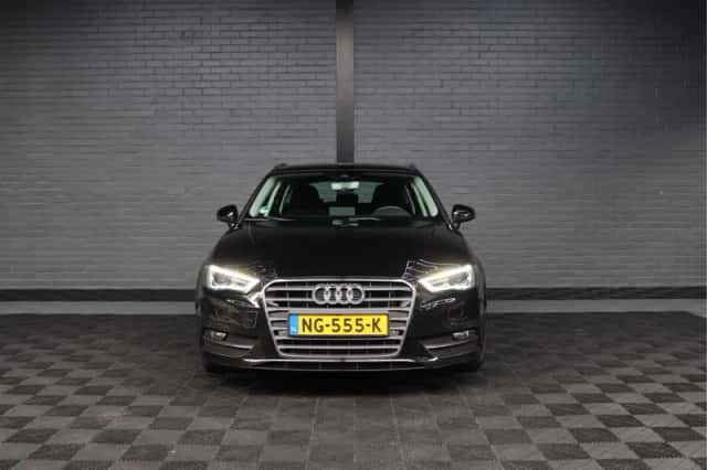 Audi A3 (2016) thumbnail 2