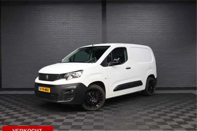 Peugeot Partner (2021) thumbnail 1
