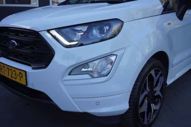 Ford EcoSport (2018) thumbnail 2