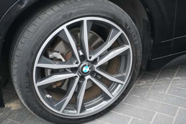 BMW X2 (2021) thumbnail 3