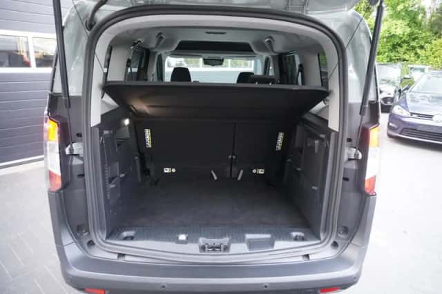 Ford Tourneo Courier (2024) thumbnail 6