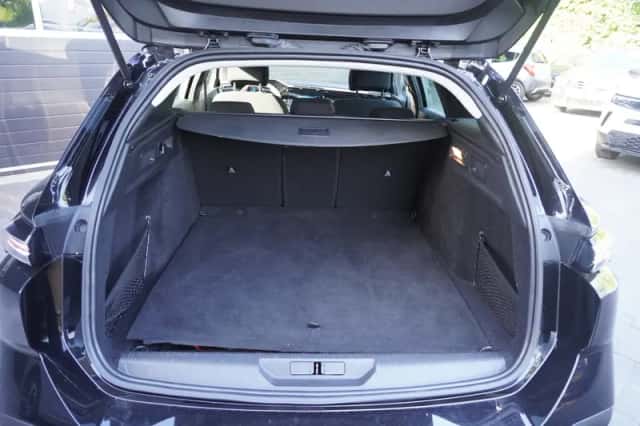 Peugeot 308 (2022) thumbnail 6