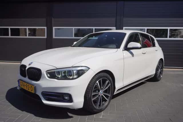 BMW 1-Serie (2018) thumbnail 1
