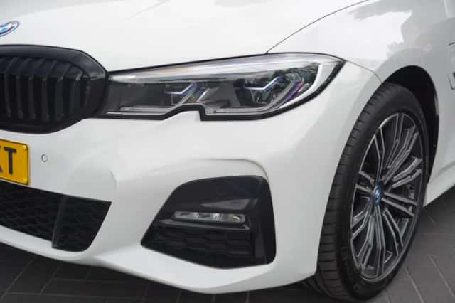 BMW 3-Serie (2021) thumbnail 2