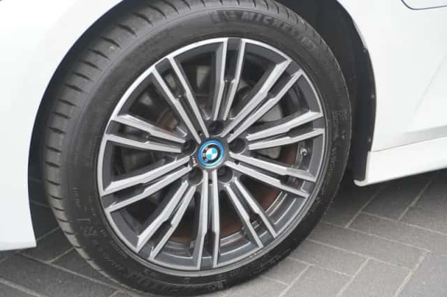 BMW 3-Serie (2021) thumbnail 3