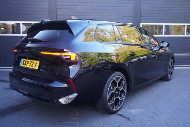 Opel Astra (2024) thumbnail 4