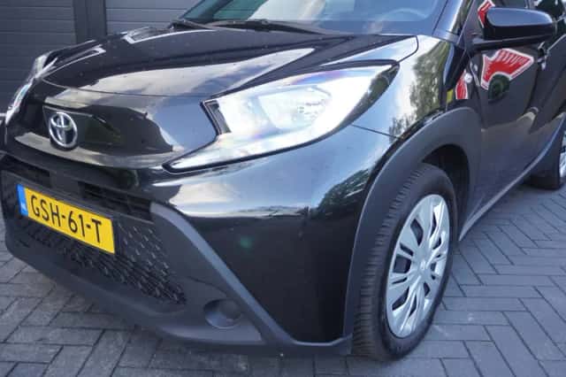 Toyota Aygo X (2024) thumbnail 2