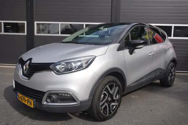 Renault Captur (2017) thumbnail 1