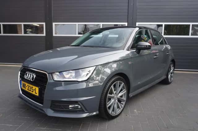 Audi A1 (2017) thumbnail 1