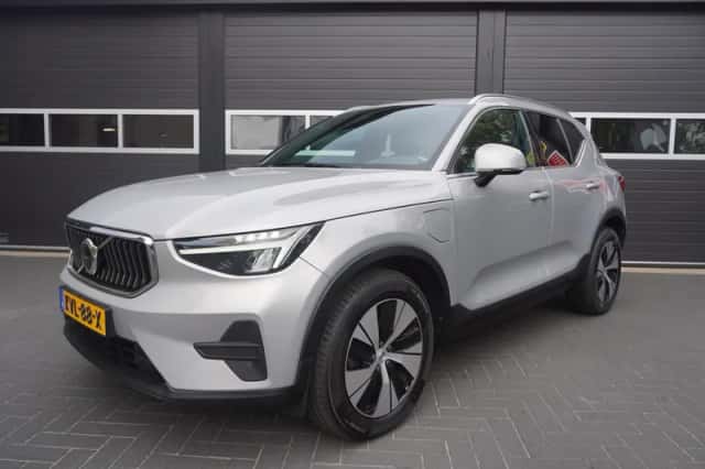 Volvo XC40 (2022) thumbnail 1