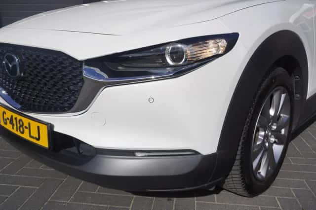 Mazda CX-30 (2019) thumbnail 2