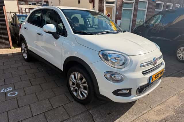 Fiat 500X (2017) thumbnail 4