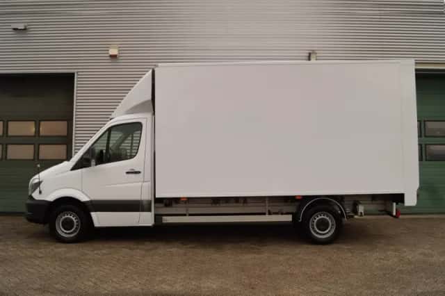Mercedes-Benz Sprinter (2019) thumbnail 1