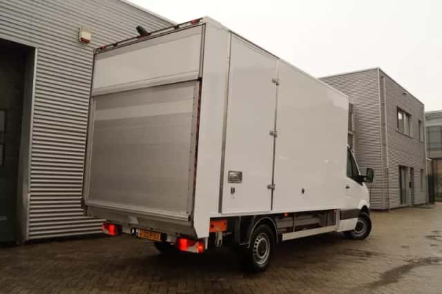 Mercedes-Benz Sprinter (2019) thumbnail 5