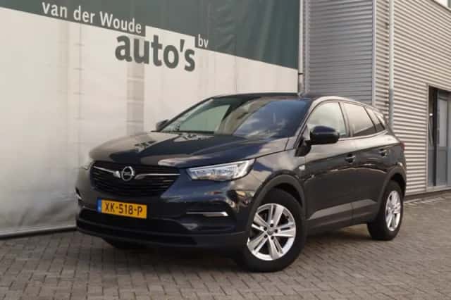Opel Grandland (2019) thumbnail 2