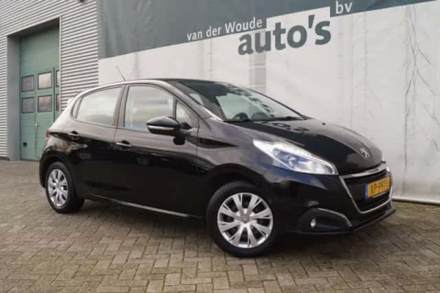 Peugeot 208 (2019) thumbnail 3