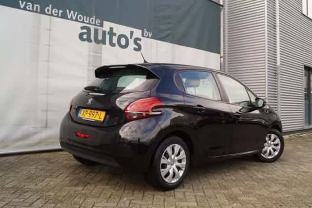 Peugeot 208 (2019) thumbnail 4