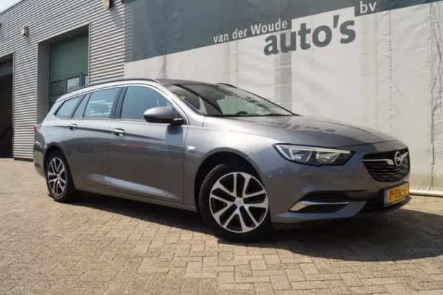 Opel Insignia (2018) thumbnail 3