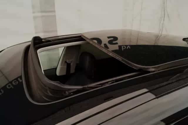 Audi Q8 (2022) thumbnail 6