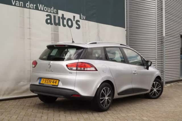 Renault Clio (2014) thumbnail 4