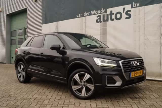 Audi Q2 (2017) thumbnail 3