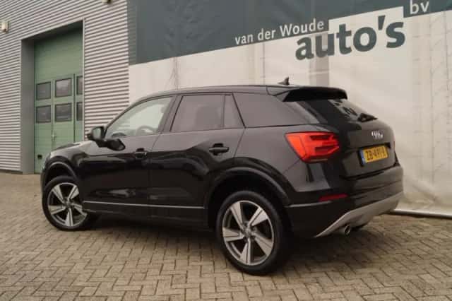 Audi Q2 (2017) thumbnail 5