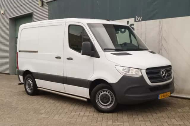 Mercedes-Benz Sprinter (2019) thumbnail 3