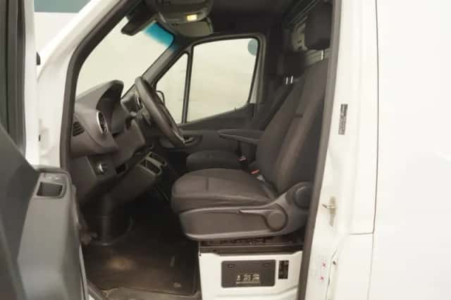 Mercedes-Benz Sprinter (2019) thumbnail 6