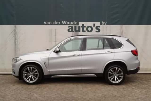 BMW X5 (2015) thumbnail 1