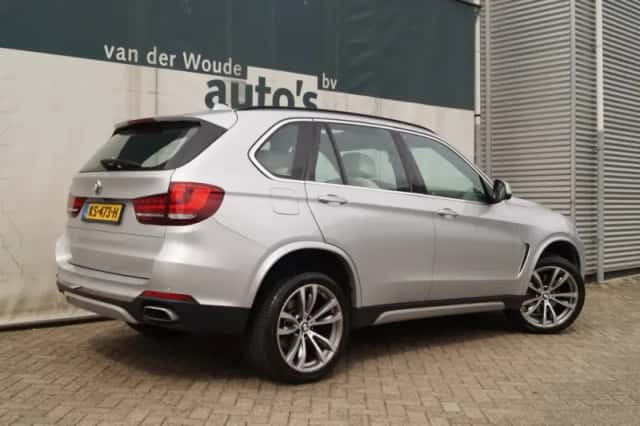 BMW X5 (2015) thumbnail 4