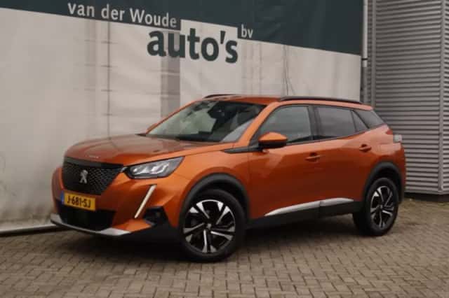 Peugeot 2008 (2020) thumbnail 3