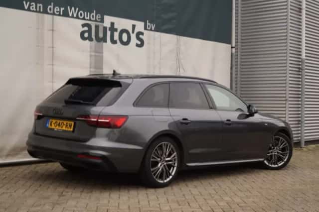 Audi A4 (2021) thumbnail 5