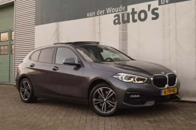 BMW 1-Serie (2021) thumbnail 3