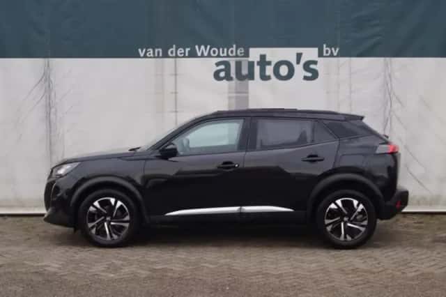 Peugeot 2008 (2022) thumbnail 1