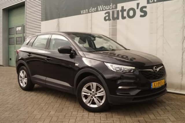 Opel Grandland (2019) thumbnail 4