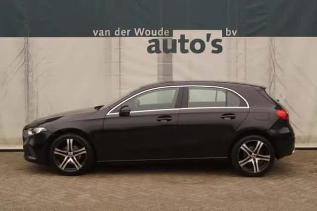 Mercedes-Benz A-Klasse (2021) thumbnail 1