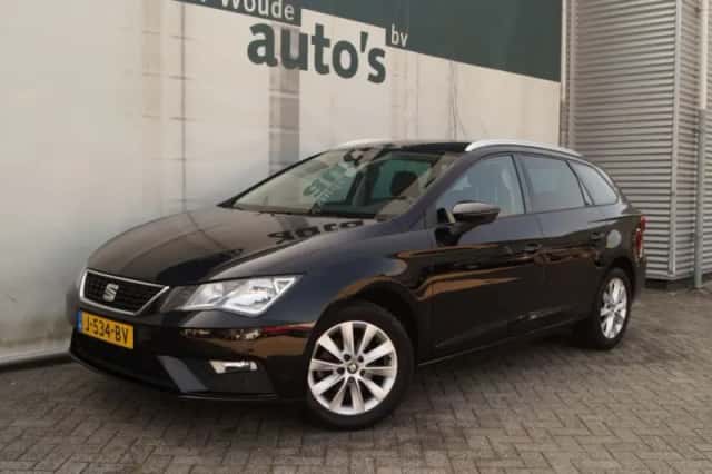 SEAT Leon (2020) thumbnail 3