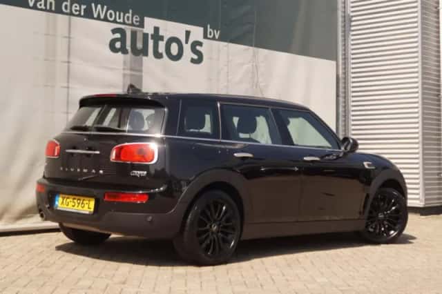 MINI Clubman (2019) thumbnail 4