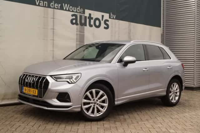 Audi Q3 (2019) thumbnail 3