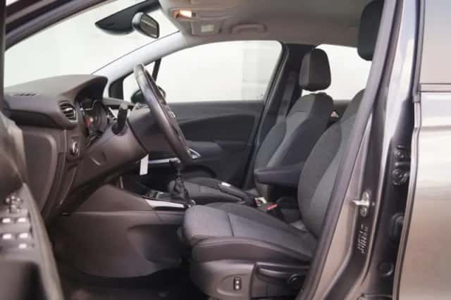 Opel Crossland (2022) thumbnail 6