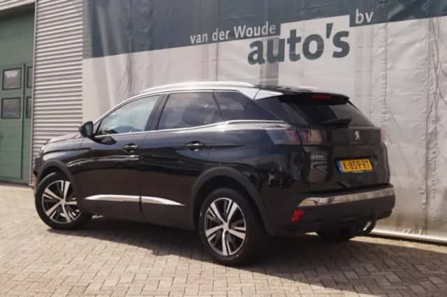 Peugeot 3008 (2021) thumbnail 5