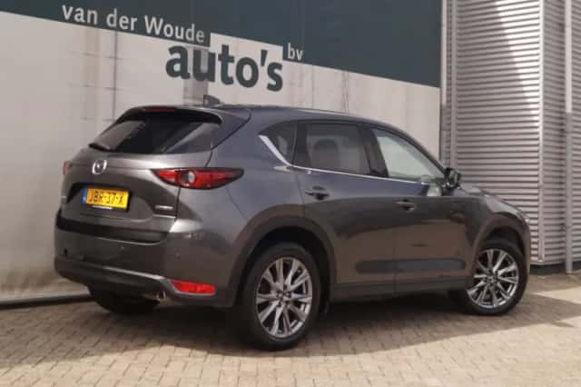 Mazda CX-5 (2021) thumbnail 4