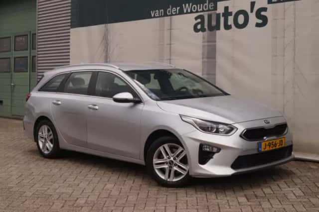 Kia Ceed (2020) thumbnail 3