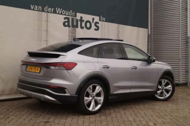 Audi Q4 e-tron (2022) thumbnail 5