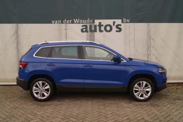 Škoda Karoq (2020) thumbnail 2