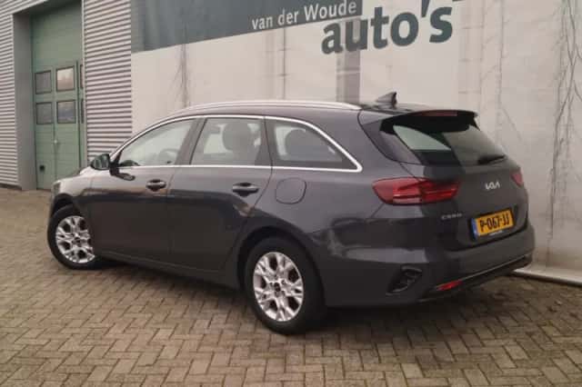 Kia Ceed (2022) thumbnail 6