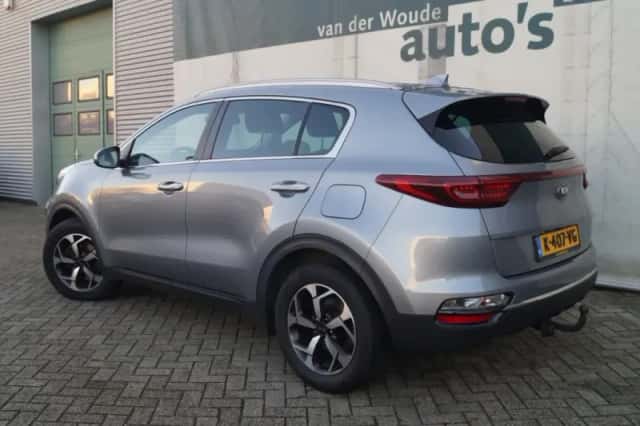 Kia Sportage (2021) thumbnail 5