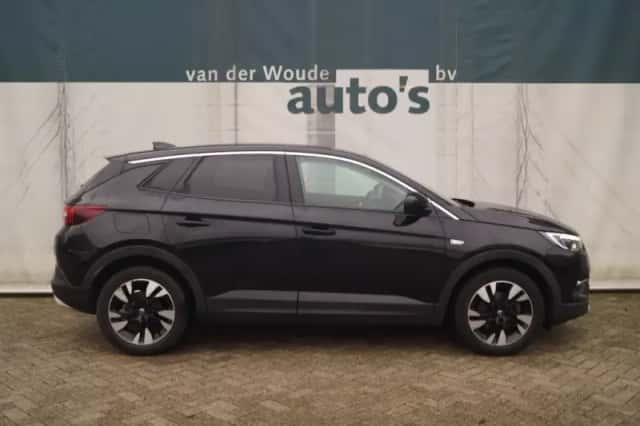 Opel Grandland (2020) thumbnail 2